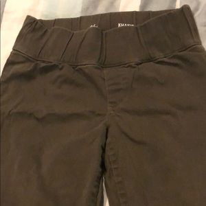 Gap khaki maternity
